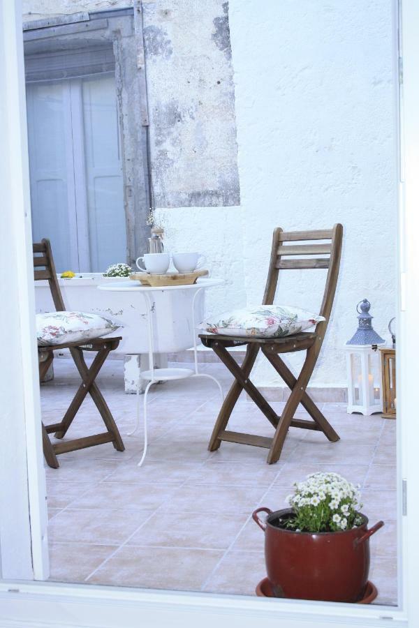Le Stanze Di Mavi Bed and Breakfast Gravina in Puglia Exteriör bild